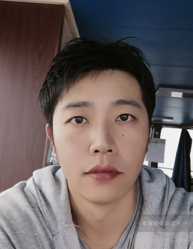 不太帅的男人的第一张照片--宁波交友中心